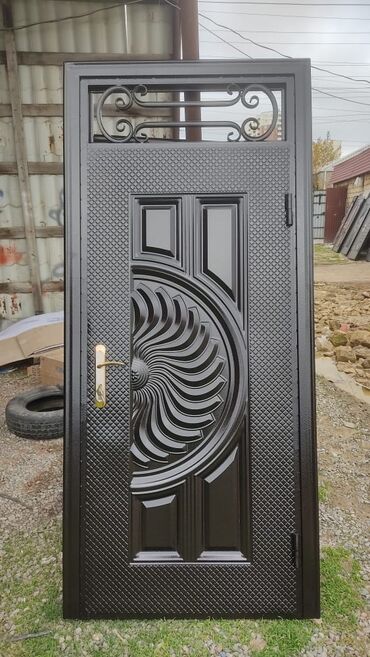 Giriş qapıları: Qapı.Darvazalar. məhhəcərlər resotkalar. hər növ seyf qapilarin topdan -da lalafo.az — 8 Giriş qapıları: Qapı.Darvazalar. məhhəcərlər resotkalar. hər növ seyf qapilarin topdan — 8