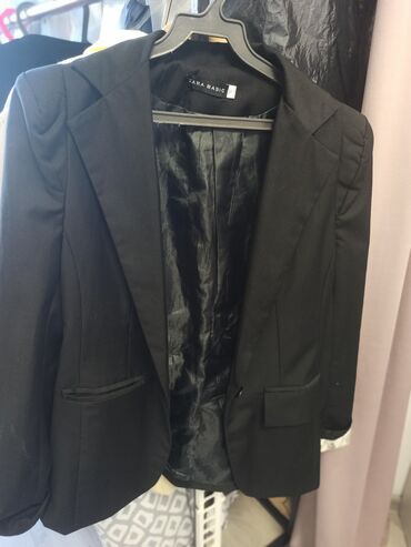 киргизия секс: Классисческий черный пиджак Zara очень стильный. Уступка будет