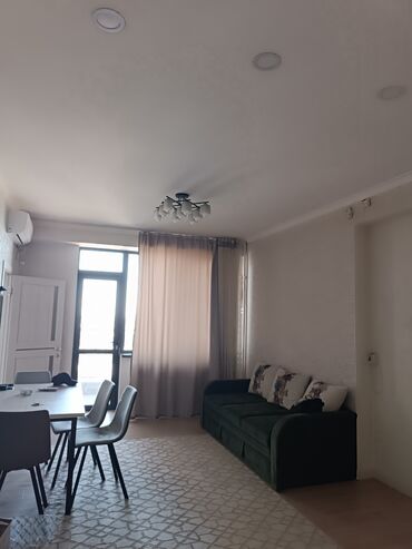 готовые квартиры в рассрочку в бишкеке 2020: 3 комнаты, Собственник, Без подселения, С мебелью полностью