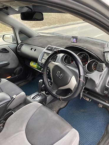 Honda: Honda Fit: 2003 г., Хэтчбэк at lalafo.kg — 15 Honda: Honda Fit: 2003 г., Хэтчбэк — 15