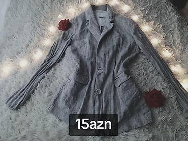 i7 pro max: Qadın geyim dəsti – ayrı-ayrı satılır 1) Ağ-qara jaket – 15 AZN - — 2