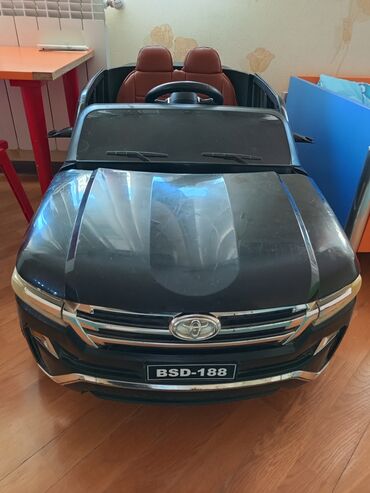 машина для детей: Uşaq üçün elektrikli minik maşını – BSD-188 modeli - Korpus: qara