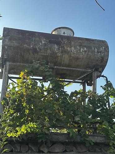 nərdivan qiymətləri: Metaldan hazırlanmış silindrik su/çəllək tipli çən - Material: qalın — 2