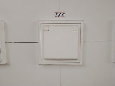 Розетка, Anura, Встроенные, 1 гнездо at lalafo.kg Розетка, Anura, Встроенные, 1 гнездо