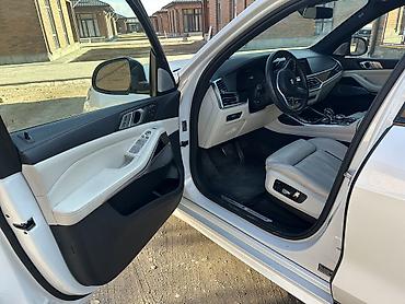 BMW: BMW X7: 2019 г., 4.4 л, Бензин — 12