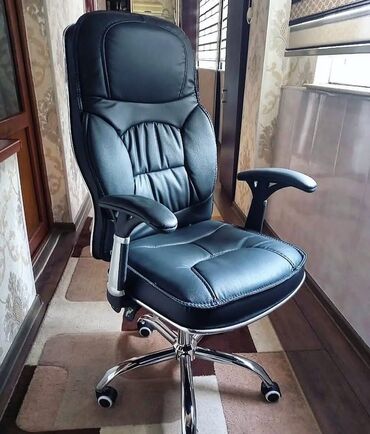 Ofis və oyun kresloları: Yeni, Təkərli, Qolları tənzimlənir, Dəri -da lalafo.az — 13 Ofis və oyun kresloları: Yeni, Təkərli, Qolları tənzimlənir, Dəri — 13