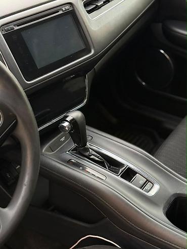 фары на срв: Honda HR-V: 2015 г., 1.8 л, Вариатор, Бензин, Кроссовер — 3