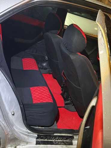 Iran Khodro: Iran Khodro Samand: 1.8 l | 2008 il Sedan — 6