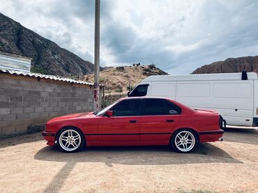 багажник на паджеро: BMW 540: 1993 г., 4.4 л, Механика, Бензин, Седан