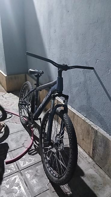 İdman velosipedləri: Dirt/Street tipli velosiped - Güclü alüminium tipli çərçivə, sərt — 2