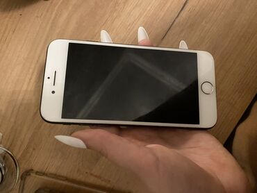 texno spark 10: IPhone 7, 32 ГБ, Белый, Отпечаток пальца