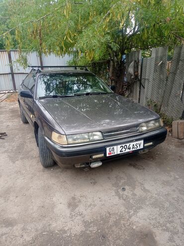 вит машина: Mazda 626: 1990 г., 2 л, Механика, Бензин, Хетчбек