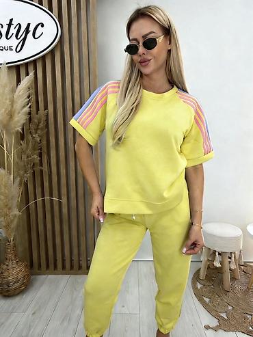 Kompleti: 💫New collection💫

⚜️Univerzalna velicina
⚜️Cena 3500 din — 16