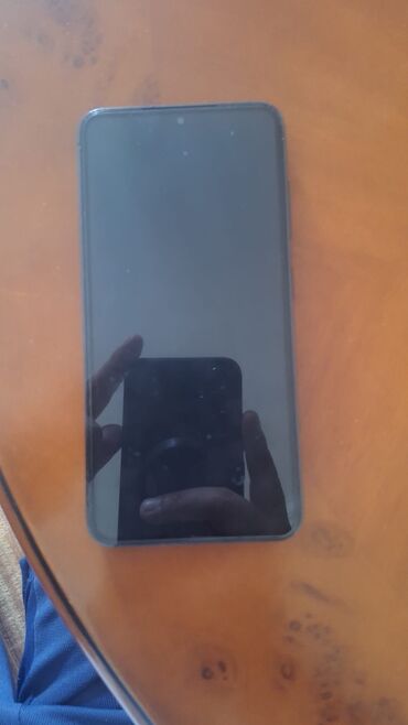 запчасти митсубиси паджеро 2: Məhsul: Sensor ekranlı smartfon Xüsusiyyətlər: - Tam ön panel boyu