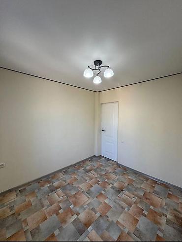 оренбургская: 200 м², 6 комнат, Юг-2 мкр, Только парням — 10