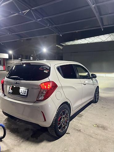 spark 7: Chevrolet Spark: 2016 г., 1 л, Механика, Бензин, Хэтчбэк — 3