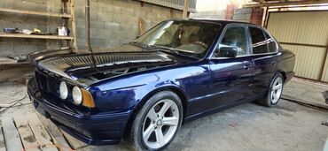 машина bmw m5: BMW 5 series: 1990 г., 2.5 л, Механика, Бензин, Седан