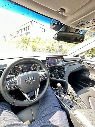 Toyota: Toyota Camry: 2023 г., 2.5 л, Гибрид — 8