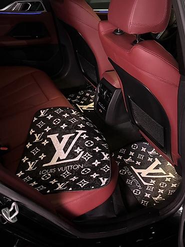 maşın salonu: Avtomobil üçün premium döşəmələr dəsti - Dizayn: Louis Vuitton və — 1