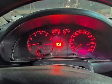 Audi: Audi A4: 1995 г., 1.8 л, Механика — 6