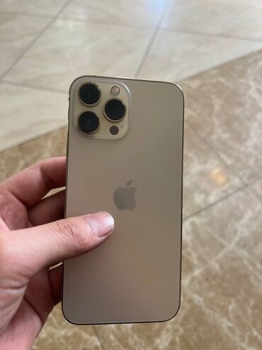Apple iPhone: IPhone 13 Pro Max, Б/у, 128 ГБ, Золотой, Зарядное устройство, Чехол, Кабель, В рассрочку, 92 %