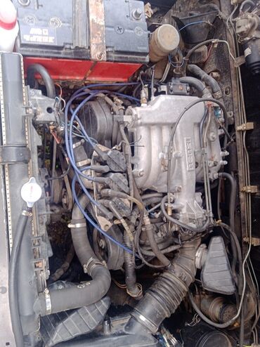зеркало портер 2: Бензиновый мотор Isuzu 1993 г., 3.2 л, Б/у, Оригинал, Япония
