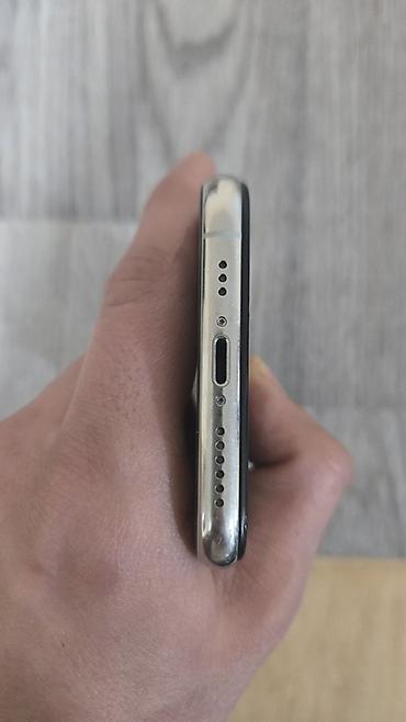 Digər mobil telefonlar: IPhone 11 pro 256 yaddaş 79 pil . Problemlər : -Ekran dəyişib -Zəng — 5