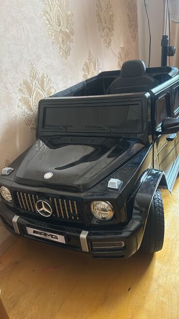 Beşiklər: Milana….Uwaq mawini 200man son Demek olarki yenidir usaq cox surmur