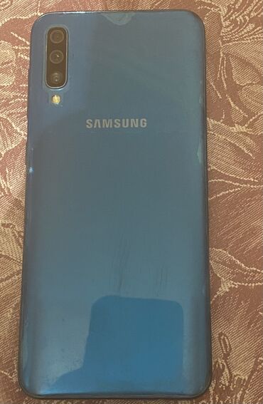 sharfy i palantiny iz pashminy: Samsung A50, 128 ГБ, цвет - Синий, Отпечаток пальца