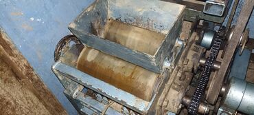 Ostali alati i mašine: Električni mlin sa dve funkcije. Polusuvo mlevenje gline i priprema na lalafo.rs — 10 Ostali alati i mašine: Električni mlin sa dve funkcije. Polusuvo mlevenje gline i priprema — 10