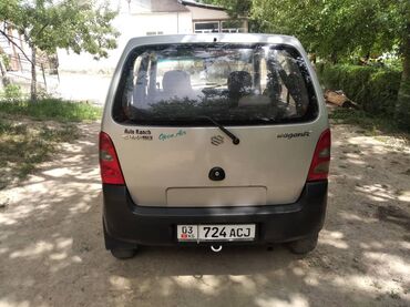 машина степ: Suzuki Wagon R: 2004 г., 1.3 л, Механика, Бензин