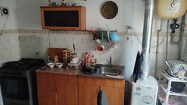 silver kitchen: Кухонный гарнитур и шкафы для хранения - Напольные тумбы для кухни — 3
