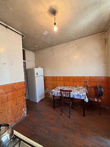 salyanda evler: 5 mertebeli binanin 1 mertebesi lelinqrad tipli 2 otaqli evimiz — 2