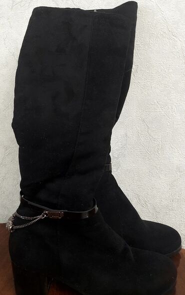 зимняя женская обувь: Сапоги, 38, цвет - Черный