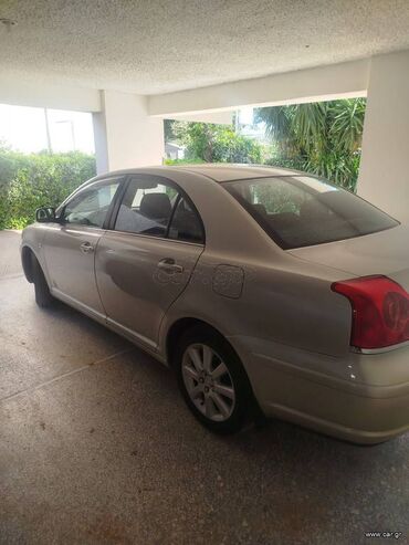 Toyota: Toyota Avensis: 1.8 l. | 2004 έ. Λιμουζίνα — 3