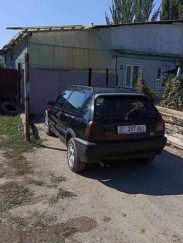 Продажа авто: Volkswagen Golf: 1992 г., 1.8 л, Механика, Бензин, Хэтчбэк — 4