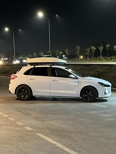 hyundai i30n: Hyundai i30: 2018 г., 1.6 л, Автомат, Дизель, Хэтчбэк — 7