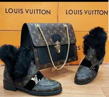 patike br 36: Ankle boots, Louis Vuitton, 36