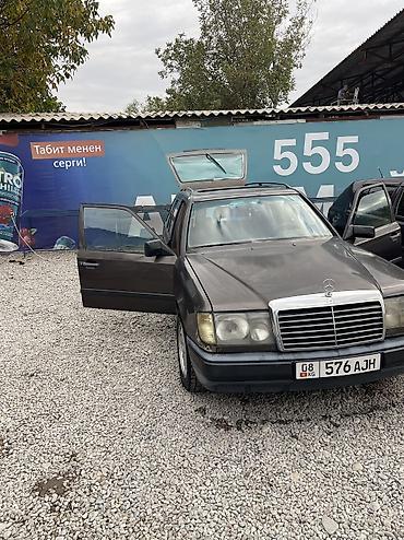 авто муссо: Mercedes-Benz W124: 1987 г., 2.5 л, Механика, Дизель, Универсал — 4