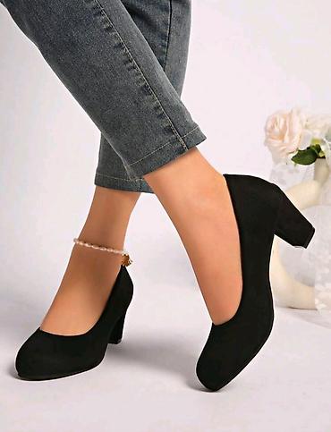 ✨ Dostupne u broju 38
✨ Unutrasnje gaziste 24 cm
1300 rsd 💥 na lalafo.rs ✨ Dostupne u broju 38
✨ Unutrasnje gaziste 24 cm
1300 rsd 💥