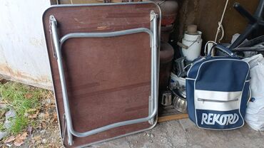 раскладной стол для пикника: Продаю стол раскладной. Столик Советских годов выпуска, раскладной