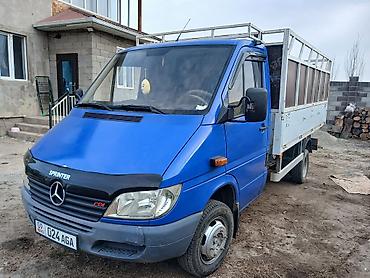 Унаа: Mercedes-Benz Спринтер: 2002 г., 2.2 л, Кол менен иштөөчү, Дизель, Универсал — 1