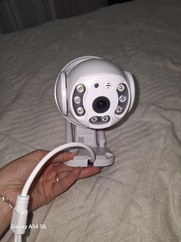 ip камеры techage wi fi камеры: Продаю камеру видео наблюдения, новая не пользовались, с флешкой