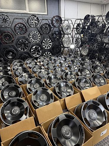 amg monoblock: Диски R 22 AMG, Комплект, отверстий - 5, Новый — 1