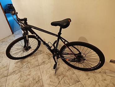 İdman velosipedləri: AURUS velosipedi Xüsusiyyətlər: - 29" təkər ölçüsü, clincher şinlər - — 3