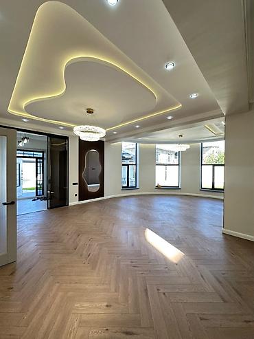 Үйлөрдү сатуу: 6 бөлмө жана андан көп, 360 м², 8 соток, Бишкек, Арча-Бешик ж/м Кыймылсыз мүлк агенттиги — 2