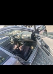 Mazda: Mazda 323: 2003 г., 1.6 л, Механика, Бензин, Универсал — 2