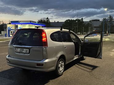 свадебные машины: Honda Stream: 2002 г., 1.7 л, Автомат, Газ, Минивэн