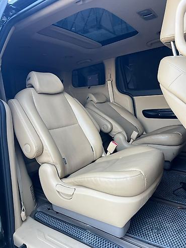 4 vd: Kia Carnival: 2017 г., 2.2 л, Автомат, Дизель, Минивэн — 8