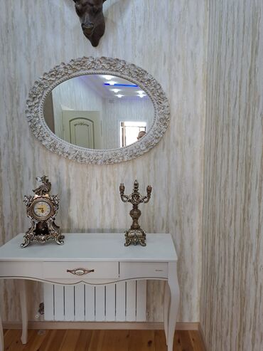 Həyət evləri və villaların satışı: Ev iki mərtəbəlidir və geniş həyəti var. Həyətdə açıq havada oturmaq — 12